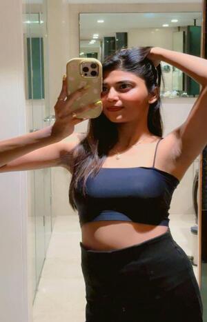 Delhi escort