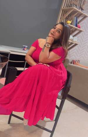 female escorts in Delhi